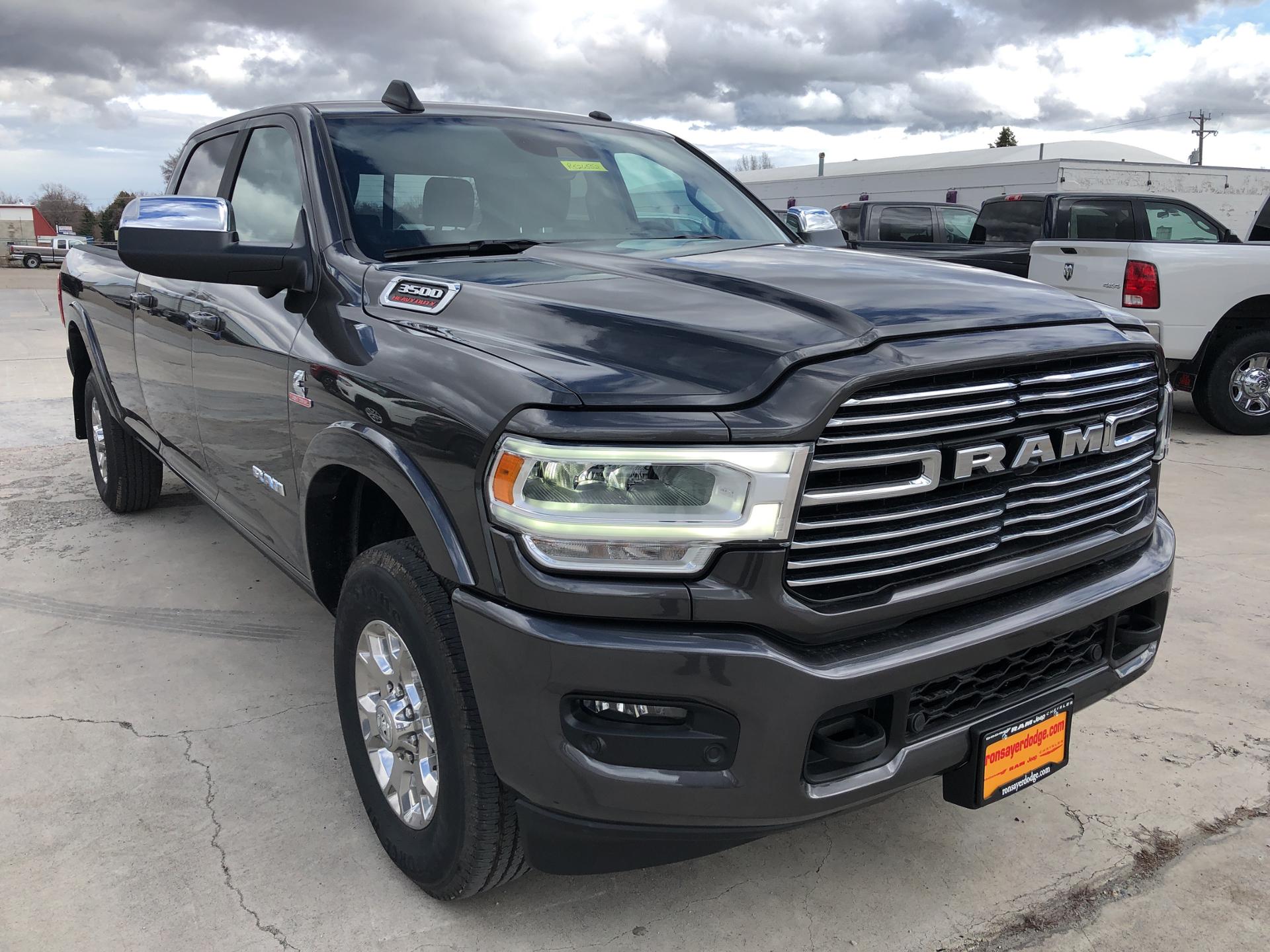 New 2019 Ram 3500 Laramie Crew Cab 4x4 8 Box